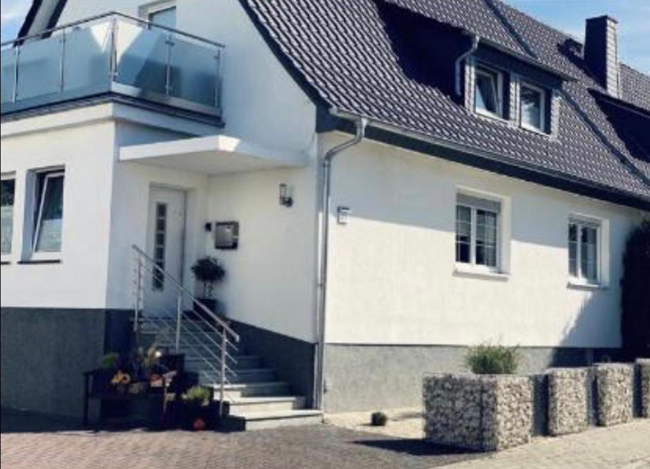 Ferienwohnung Mit Balkon In Calden Zewnętrze zdjęcie